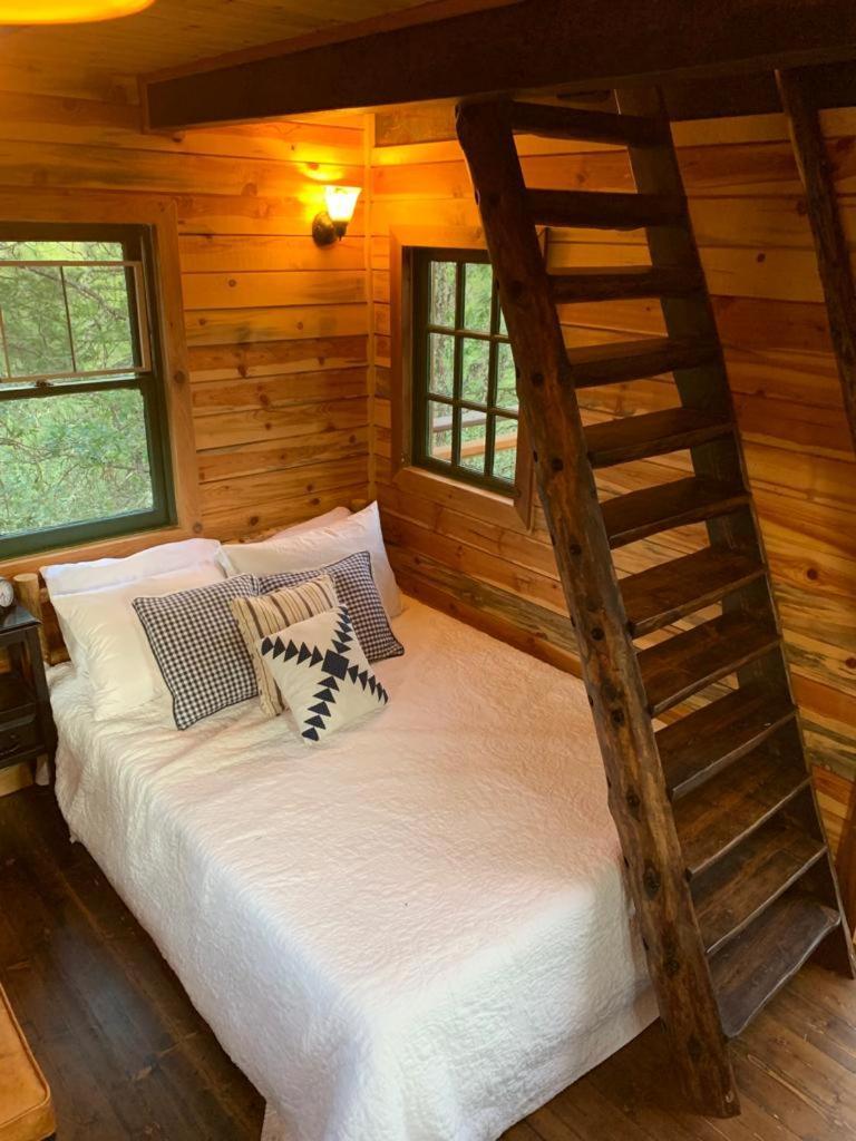 Treehouse Ranch Ξενοδοχείο Goldendale Εξωτερικό φωτογραφία